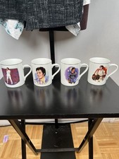 Lote de 4 canecas de café Elvis 50º aniversário 1985 colecionáveis nostalgia comprar usado  Enviando para Brazil