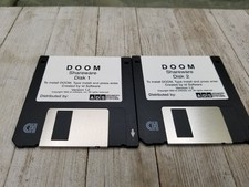 DOOM ID Software Shareware ADS PC 3.5" Dois Disquetes Versão 1.2 comprar usado DOOM ID Software Shareware ADS PC 3.5" Dois Disquetes Versão 1.2 comprar usado  Enviando para Brazil