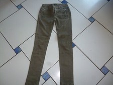 Pantalon slim kaki d'occasion  Nantes-