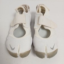 nike air rift 5 5 for sale nike air rift 5 5 for sale WARRINGTON