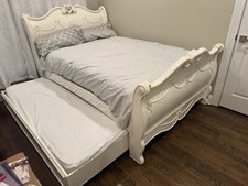 Disney bedroom set for sale  Hewlett