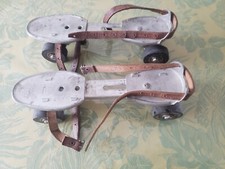 Ancienne paire patins d'occasion  Pontchâteau