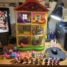 Świnka Peppa Family & Friends Lights N Sounds House (100% kompletny) z tonami xtras, używany na sprzedaż  Wysyłka do Poland