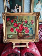 Red roses vase for sale  NUNEATON