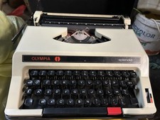 Macchina scrivere olympia usato  Paterno