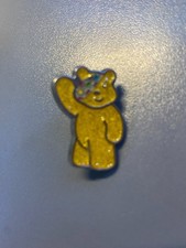 Sparkly pudsey pin for sale  WATERLOOVILLE
