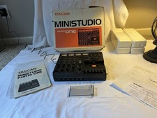 Antigo Analógico Tascam Porta One Mini Studio Mixer Multitrack Gravação Cassete COMO ESTÁ, usado comprar usado Antigo Analógico Tascam Porta One Mini Studio Mixer Multitrack Gravação Cassete COMO ESTÁ, usado comprar usado  Enviando para Brazil