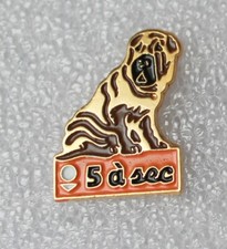 Dog shar pei d'occasion  Expédié en Belgium