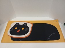 Tapete de mesa The KapCo XXL preto Catto - Mousepad gato preto com pão comprar usado Tapete de mesa The KapCo XXL preto Catto - Mousepad gato preto com pão comprar usado  Enviando para Brazil