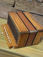 Acordeão Vintage 1930’s Hohner Madeira Prensada Marca Registrada Feito na Alemanha comprar usado  Enviando para Brazil