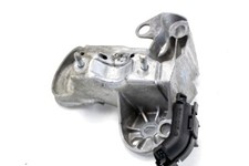 8e0199352n supporto motore usato  Rovigo