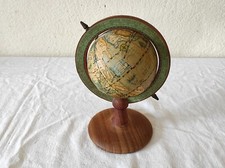 Ancienne petite mappemonde d'occasion  Chambon-sur-Voueize