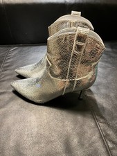 Nuovi stivaletti cowboy usato  Spedire a Italy