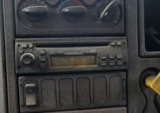 Radio 2005 international for sale  Detroit