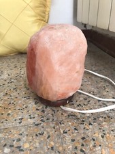Lampada con pietra usato  Marlia