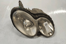 A2098201661 proiettore destro usato A2098201661 proiettore destro usato  Italia