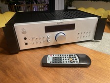 Rotel integrated amplifier for sale  Phoenix