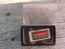 Usado, THE RAMONES HEY HO LET GO MONEY CLIP NOVO ESTOQUE ANTIGO CAIXA ORIGINAL JOEY DEE DEE RAMONE comprar usado  Enviando para Brazil