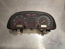 Compteur vitesse volkswagen d'occasion  Plénée-Jugon