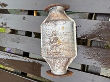 Toyota SUPRA JZA70 GA70 88-93 W/Catalyst Converter Assy 18450-70020 na sprzedaż Toyota SUPRA JZA70 GA70 88-93 W/Catalyst Converter Assy 18450-70020 na sprzedaż  PL