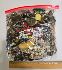 Vintage jewelry junk for sale  Oberlin