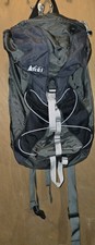 Mochila REI Cooperativa Mediana M Cúpula Norte Senderismo Camping Aire Libre Gris y Negra  segunda mano  Embacar hacia Mexico