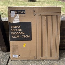 Safetots baby gate for sale  CRAWLEY