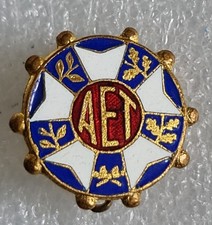 Insigne enfants troupes d'occasion  Saint-Varent