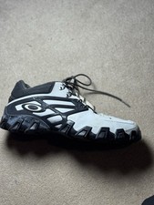 Sapatos Oakley Bunker cinza/preto comprar usado  Enviando para Brazil