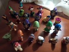 Sorprese kinder serie usato  Italia