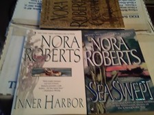 Nora Roberts  31 Paperback Lot comprar usado Nora Roberts  31 Paperback Lot comprar usado  Enviando para Brazil