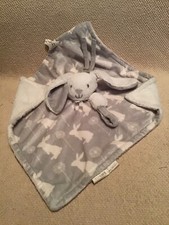 Blankets beyond white for sale  POLEGATE