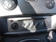 Radio origine renault d'occasion Radio origine renault d'occasion  Saint-James
