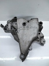 Staffa supporto motore usato  Italia