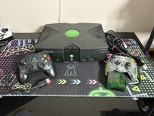 Usado, Console XBox original controlador OEM cabos de alimentação A/V garantia limpa lacrada bom comprar usado  Enviando para Brazil