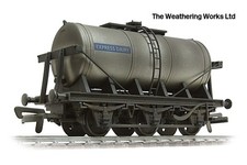 Vagão tanque de leite expresso Dapol 6 rodas caixa *PRO WEATHERED LOOK* comprar usado  Enviando para Brazil