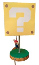 Lâmpada bloco de perguntas Super Mario Bros com boneco Mario — luz cubo 14" altura... comprar usado  Enviando para Brazil