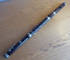 Old wooden flute for sale Old wooden flute for sale  CARDIFF