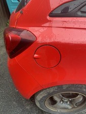 Aba de combustível Vauxhall Corsa E/D 2007 a 2019 no código vermelho Z547 comprar usado  Enviando para Brazil