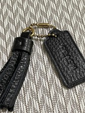 NOVO Chaveiro Charme Borla Couro Coach +Conjunto Hangtag Preto/Bronze Mini comprar usado NOVO Chaveiro Charme Borla Couro Coach +Conjunto Hangtag Preto/Bronze Mini comprar usado  Enviando para Brazil