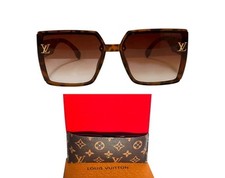 Oversized brown sunglasses d'occasion  Expédié en Belgium