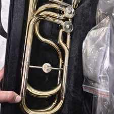 Trombone baixo TB504B com pistão duplo – inclui estojo comprar usado  Enviando para Brazil