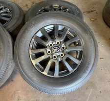 Set oem toyota for sale  Douglas
