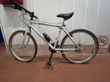 Bicicletta mountain bike usato  Italia