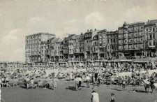 Middelkerke the beach d'occasion  Expédié en Belgium