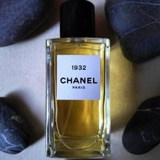 Chanel 1932 eau for sale  USA