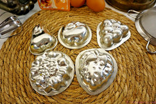 Conjunto vintage de 5 bonecos em forma de fruta metal estanho esmaltado forma de cozimento copo cupcake comprar usado  Enviando para Brazil