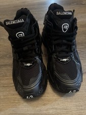 Balenciaga. runners black for sale  Romulus