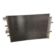 Radiatore ford transit usato  Italia