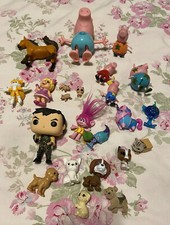 Lote de 24 estatuetas Peppa Pig Family and Friends, Trolls, Piggies, Pups, Kitties comprar usado Lote de 24 estatuetas Peppa Pig Family and Friends, Trolls, Piggies, Pups, Kitties comprar usado  Enviando para Brazil